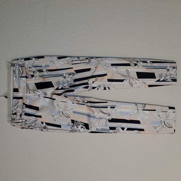 Lisette L Montreal printed 28" ankle pant sz 6 - Picture 5 of 10